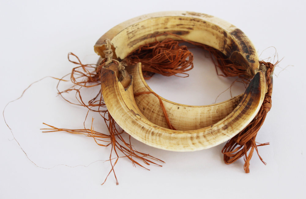 bracelet with woven grass